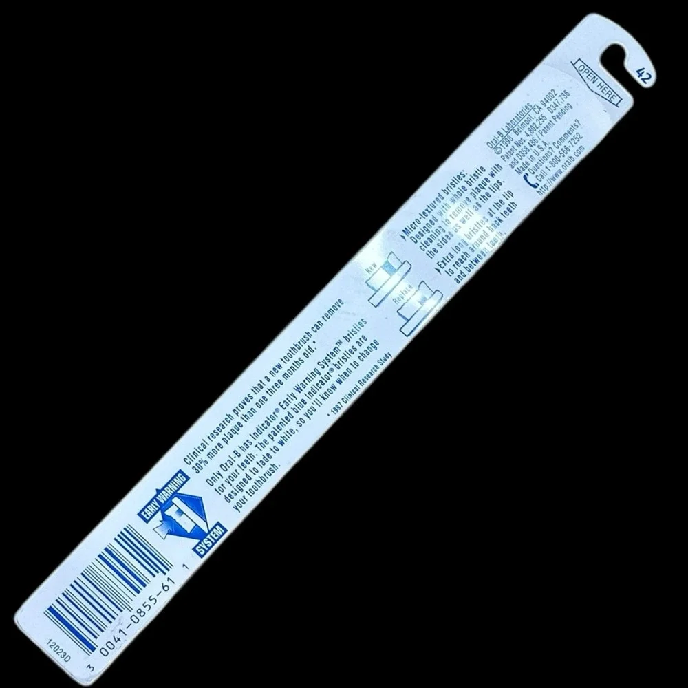 Oral B‎ Toothbrush Advantage Angle 40 SOFT Vintage 1998